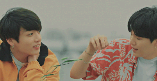 Gif of Yoonkook from Euphoria's MV